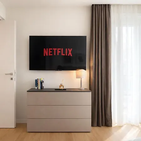 דירה Elegantis Aventino Charming Flat With Private Terrace - Colosseo, Metro And Circo Massimo Nearby רומא