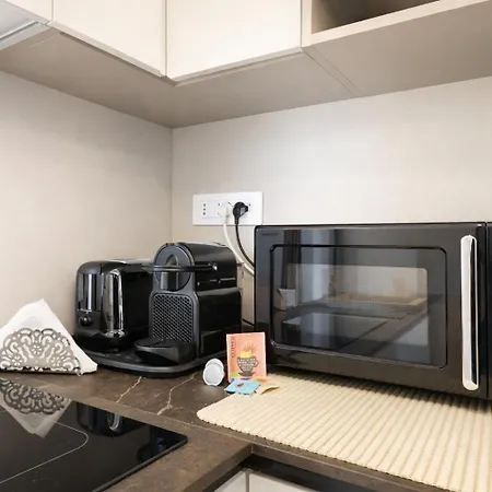 דירה Elegantis Aventino Charming Flat With Private Terrace - Colosseo, Metro And Circo Massimo Nearby