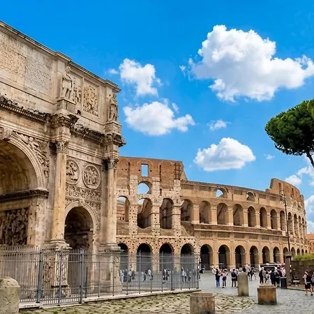 Elegantis Aventino Charming Flat With Private Terrace - Colosseo, Metro And Circo Massimo Nearby Apartamento *